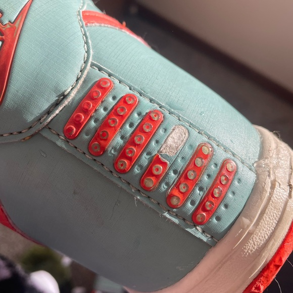 Stylish and comfortable vintage Nike snowboarding boots. Size 8 for woman/25cms - Picture 6 of 9